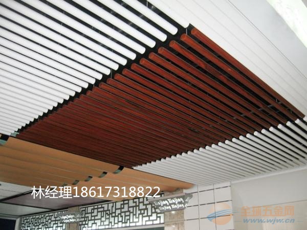 湘潭木紋鋁方通裝飾材料