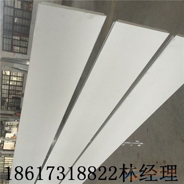 聊城加油站防风条扣价格少钱一平方