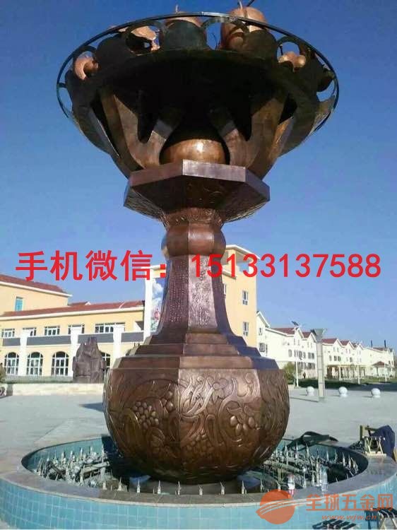 人物弹钢琴雕塑 玻璃钢仿铜雕塑 景观玻璃钢雕塑