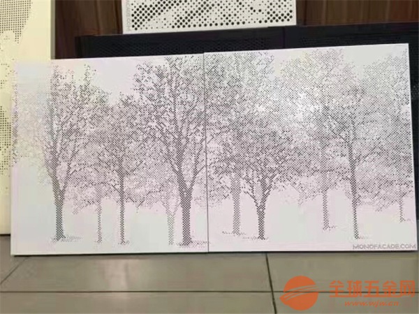 雕花背景墙