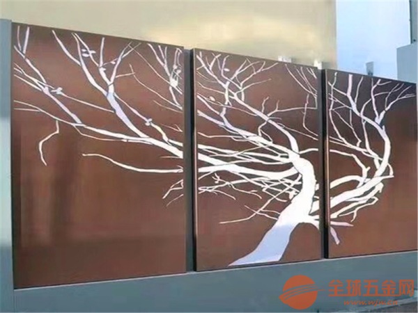 雕花背景墙