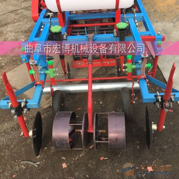 多功能地膜覆盖机 红薯起垄覆膜机价格
