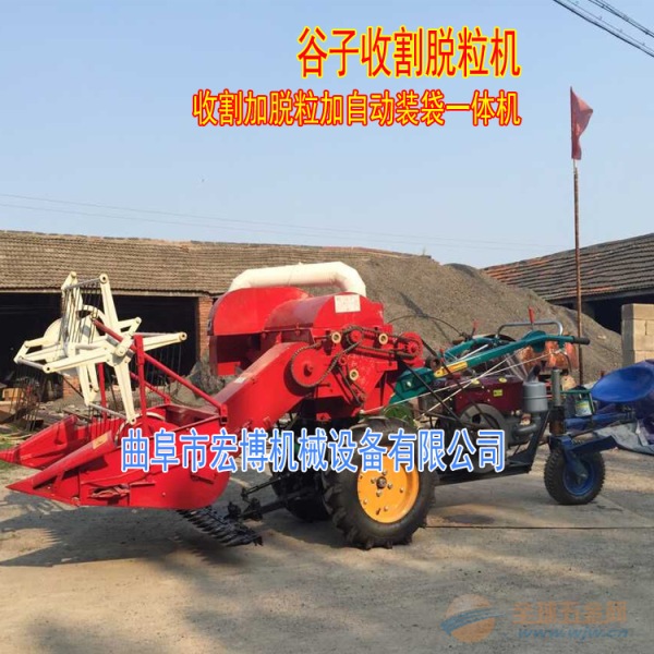 最新款的水稻收割机 IMG170403115128147500.jpg