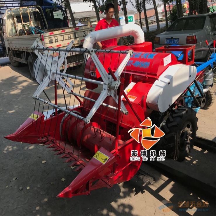 打捆收割一体机农村小型收割机 IMG170607154745349161.jpg