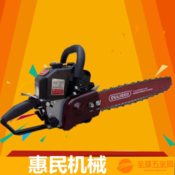 产品优势 林业专用起苗机 苗圃移树机 小型挖树机 刨树机 便携式挖树机能为您真正省时、省力、省钱的原因是: 1、便携式挖树机取代了延续半个多世纪传统木(铁)把工具锹完全靠人力挖掘时代,实现了轻便、快捷的工作方式。 2、在园林树木移植中解决了用工成本高(每人每天300~500元的工资)、工作效率低(人均每个工作日7~15棵直径在80~120的树木),采用本设备在相同的条件下可提高生产效率15~20倍,节省人力60%,生产成本降低70%以上;还可以根据生产作业项目的不同、选配多种不同规格和用途的锹头就可以实