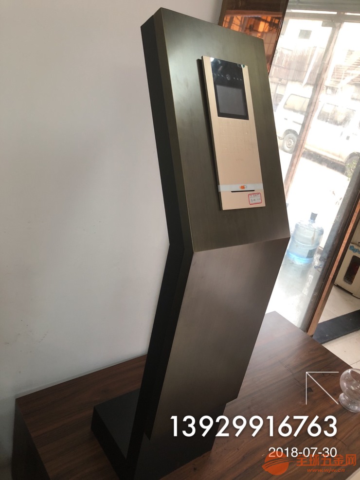 仿古铜不锈钢门口机立柱定做 门禁考勤器材及系统