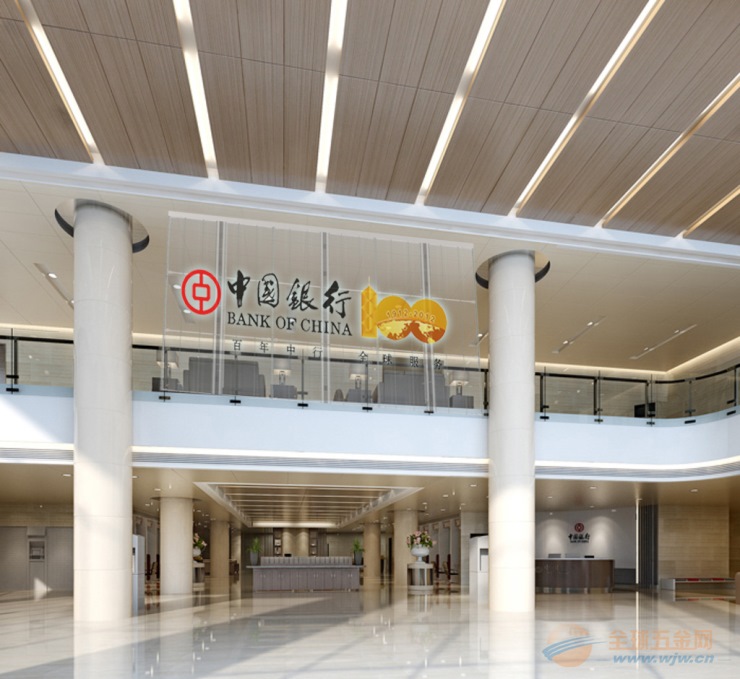 南通半户外高刷新高通透P10LED玻璃屏厂家报价安装 赫尔诺LED玻璃屏