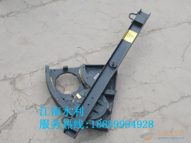 供应DN200双向转动闸门