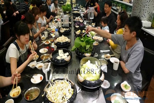 吉林回转火锅设备 40平米回转火锅设备 娄烦县旋转火锅设备配件