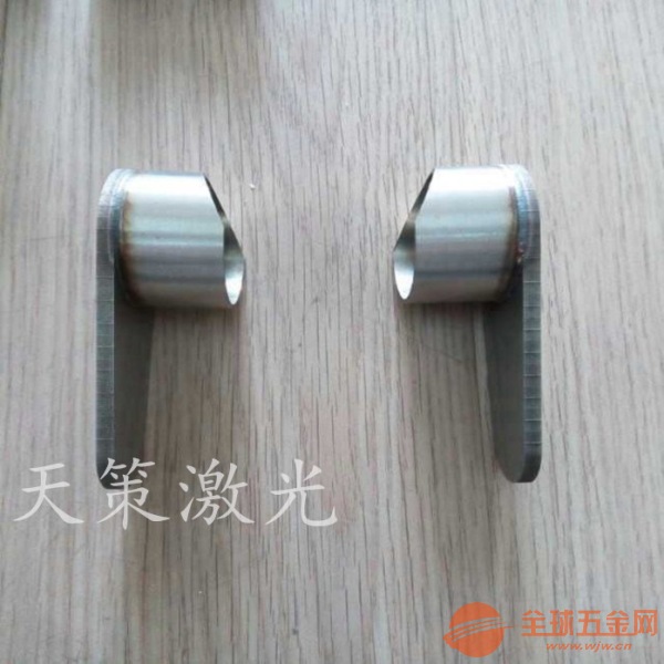 供应江门不锈钢餐具激光焊接机/广东五金焊接机直销