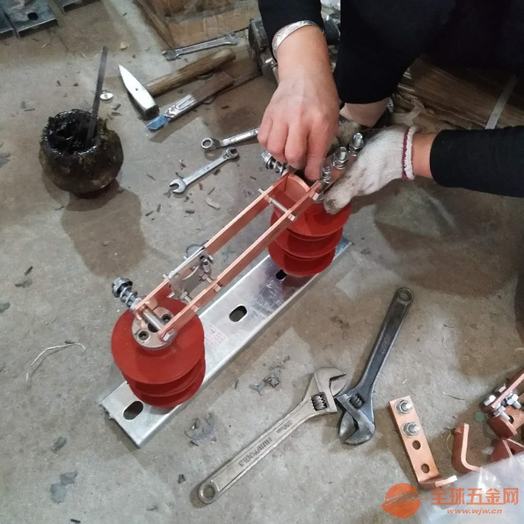 户外复合绝缘高压隔离开关HGW9-10/400 绝缘子