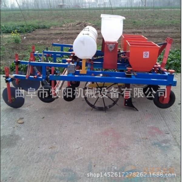 起垄施肥盖地膜播种机价格 播种覆膜机
