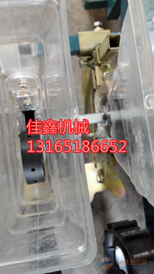 辽宁省 免间苗油菜精播机 全新免间苗播种机厂家 播种机