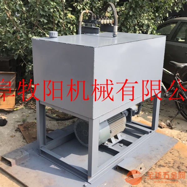 黔南易拉罐油桶压块机 金属废铁铝屑压块机 废铁桶压块机操作视频 金属压块机