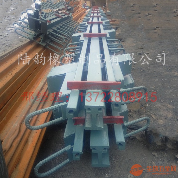蒙阴县陆韵桥梁伸缩缝桥梁标准件 特种建材