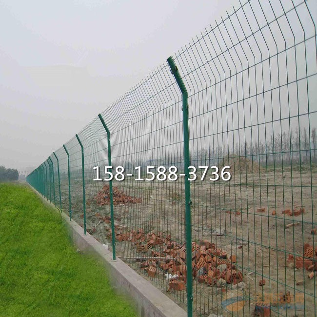 广州防护网园林X供货厂 双边丝护栏现货 佛山公路防护网 双边丝护栏