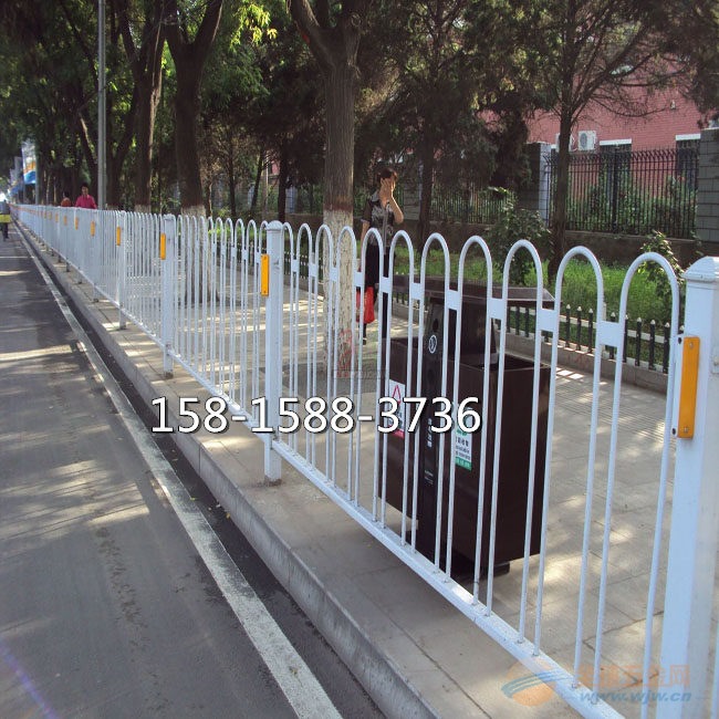 韶关马路隔离栅栏规格 惠州市政围挡价格 肇庆京式护栏现货 马路隔离栅栏