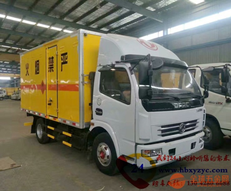 东风多利卡5米爆破车/国五爆破厢式车改装提供合格证