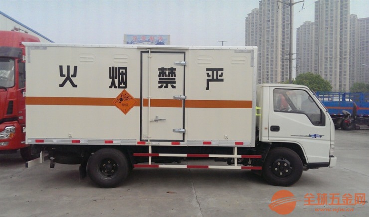 江西南昌直销4米2江铃气瓶厢式运输车 国五标准